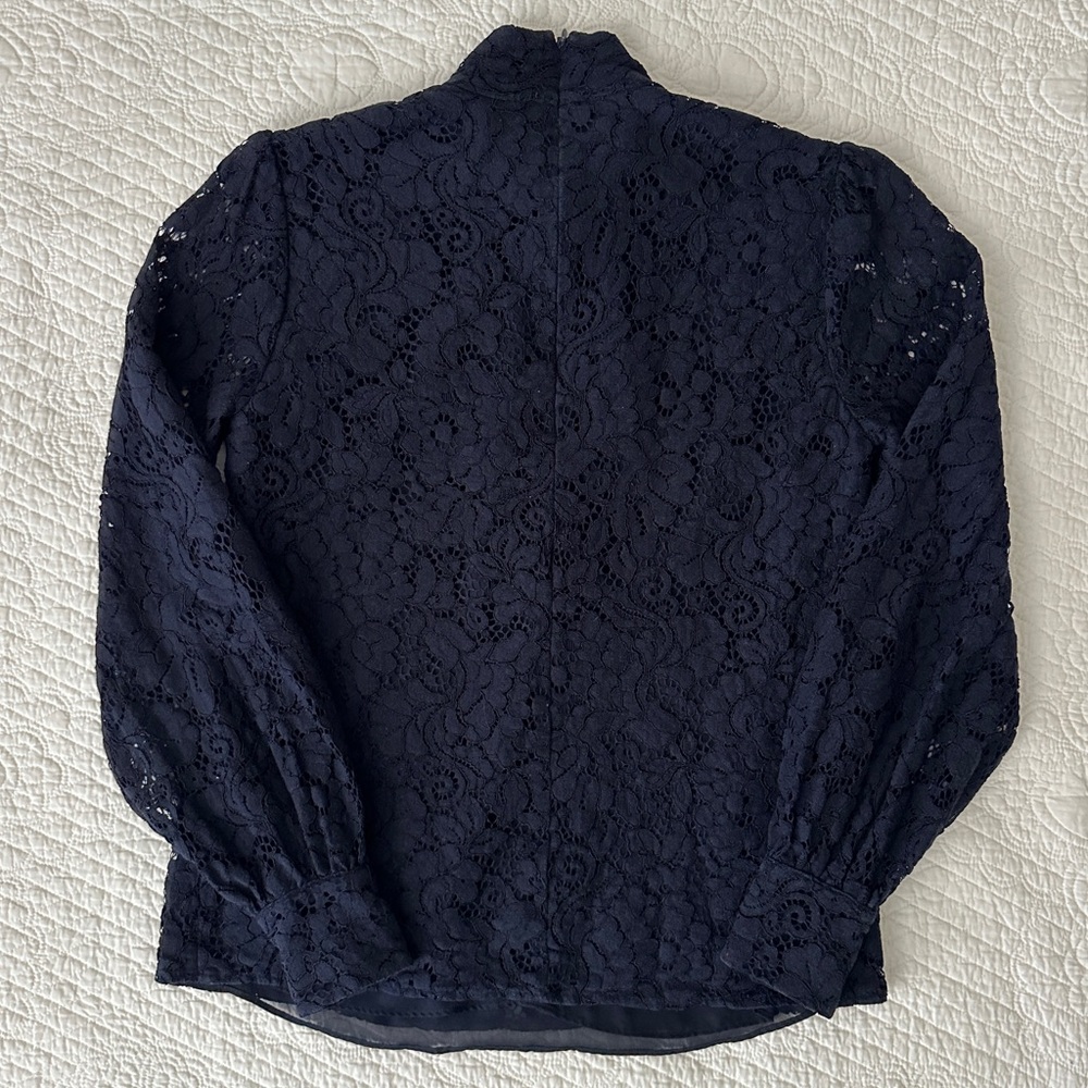 Lauren Ralph Lauren Women’s Navy Blue Lace Top Blouse Long Sleeve Mock Neck Sz 4 - Picture 3 of 9